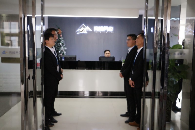 1481858095459355.jpg 02.jpg